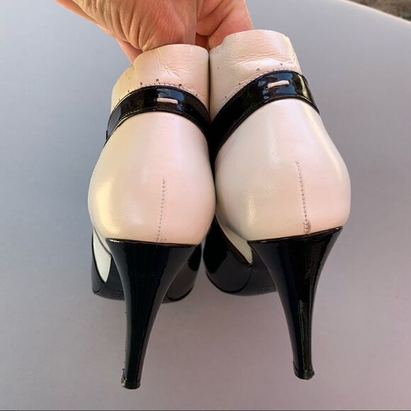 Maison Margiela Patent Leather Spectator Ankle Bootie Black and White,‎ Size 7.5 - Picture 6 of 12